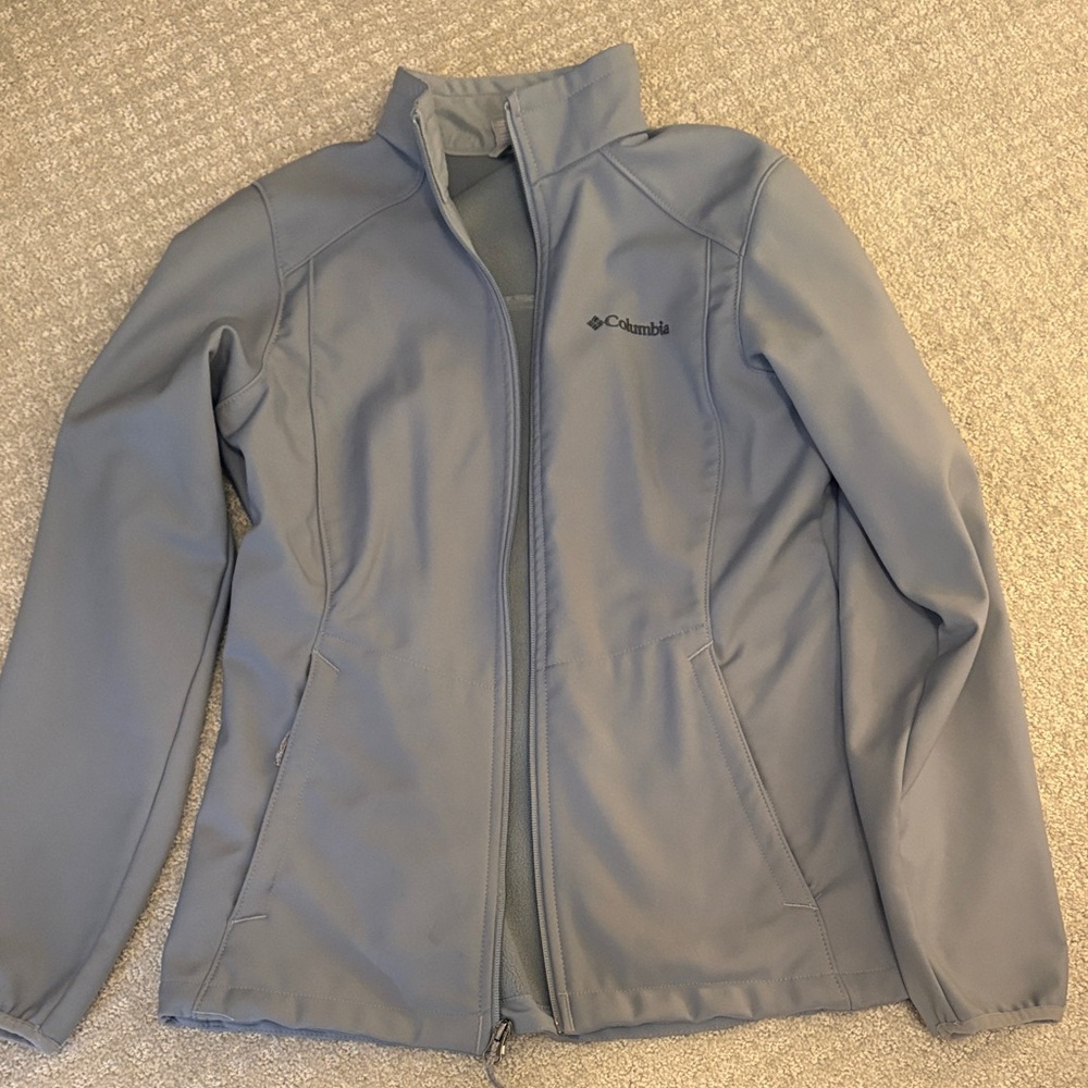 Columbia Light Gray Softshell Jacket